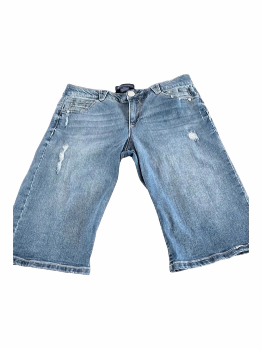 Democracy Distressed Bermuda Shorts, size 10